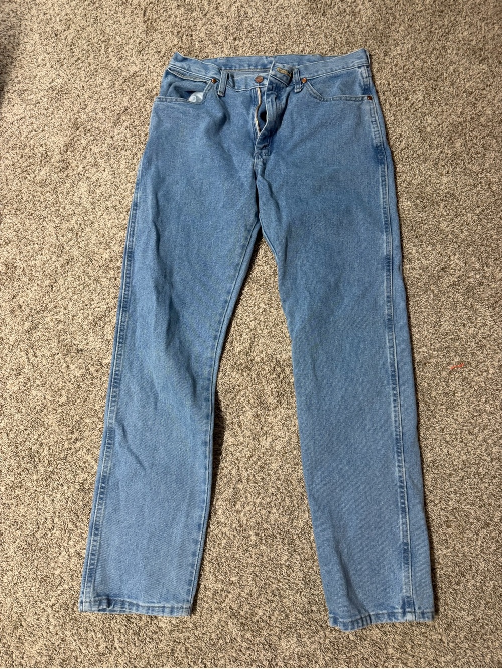 Wrangler Men's Light Blue Straight Jeans